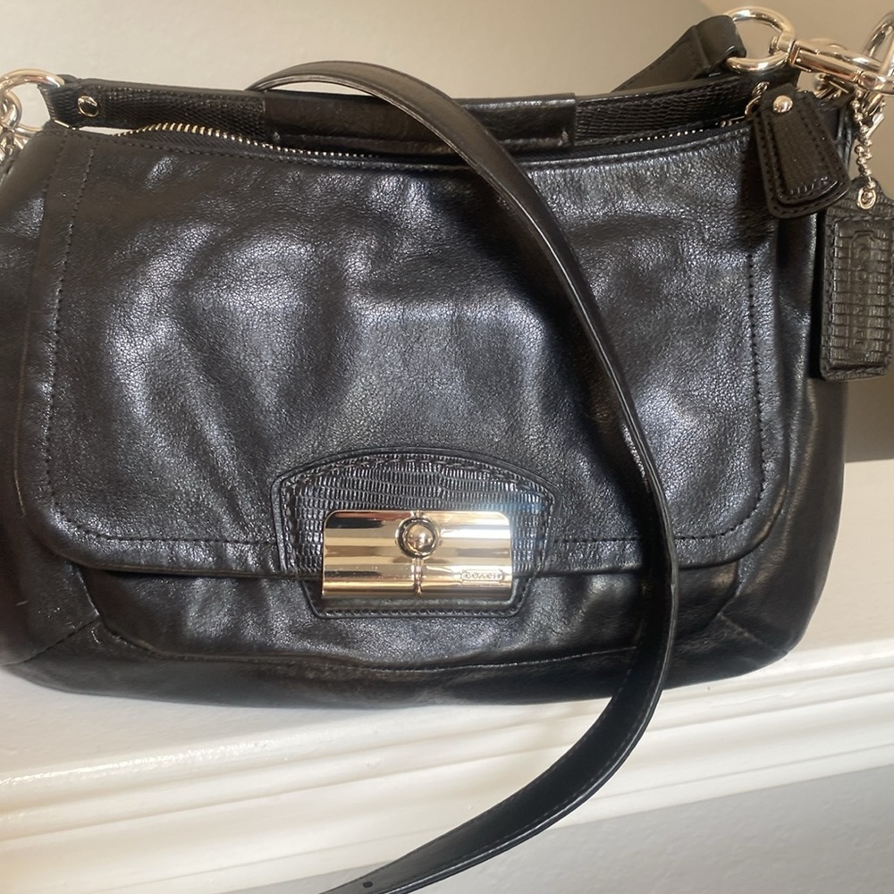 COACH Kristin Hobo Crossbody
Shoulder Bag Black Leather. - Picture 9 of 9